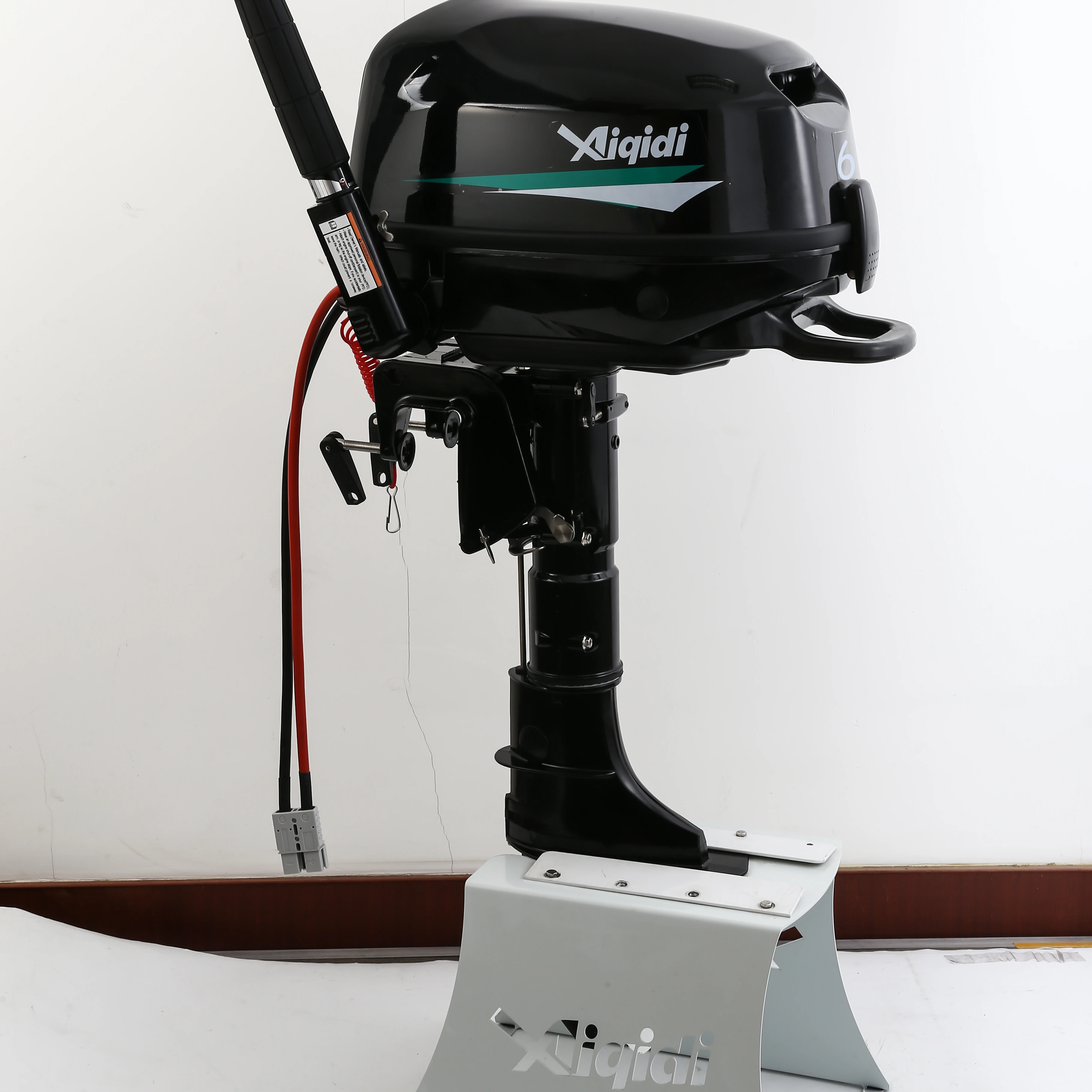 Motor fueraborda eléctrico de  - Electric Outboard Motor 3Hp reseña y precio